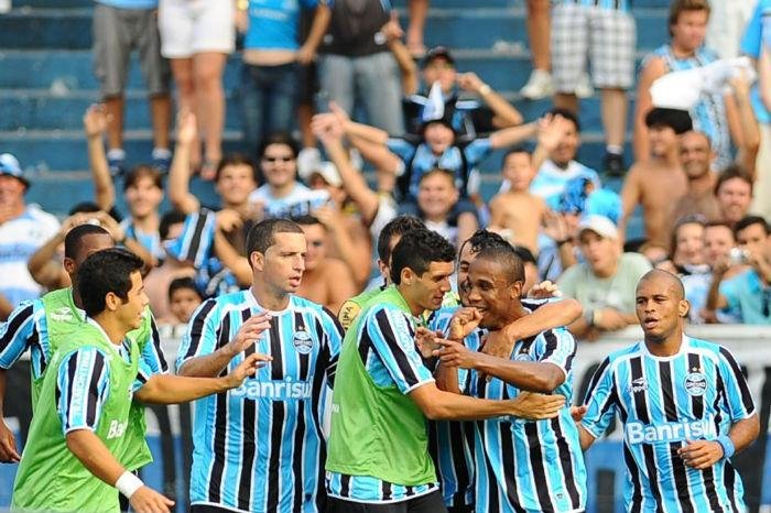 Tricolor venceu o Cruzeiro por 4 a 2 no est&aacute;dio Ol&iacute;mpico