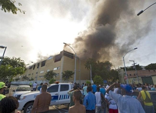 Laudo conclui que inc&ecirc;ndio na Cidade do Samba foi acidental