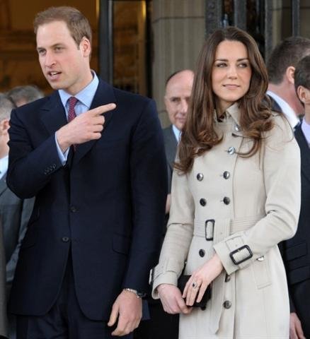 Pr&iacute;ncipe William e a noiva visitam a Irlanda do Norte