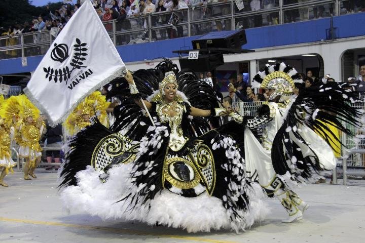 Alterada ordem do desfile das campe&atilde;s em S&atilde;o Paulo