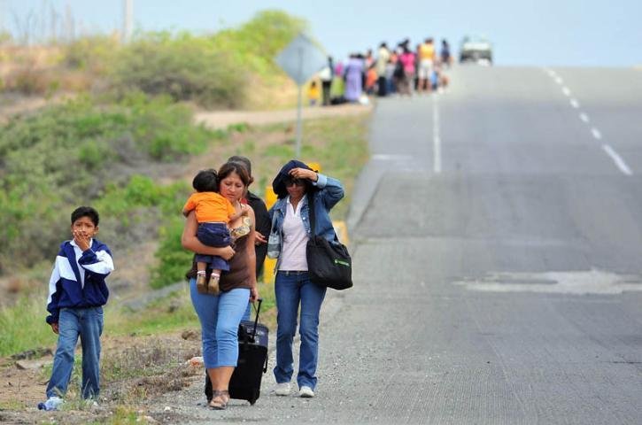 Cidades do litoral do Equador foram completamente evacuadas como medida preventiva ao tsunami