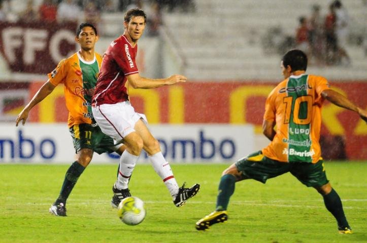 Bolatti volta &agrave; sele&ccedil;&atilde;o da Argentina para dois amistosos