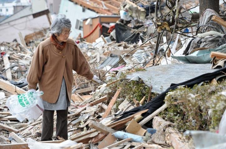N&uacute;mero de mortos sobe a todo o momento e o governo japon&ecirc;s j&aacute; fala em mais de 10 mil poss&iacute;veis v&iacute;timas fatais