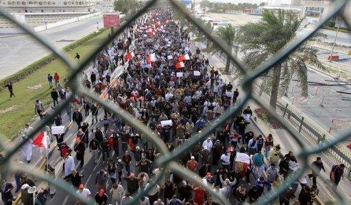 Xiitas do Bahrein pedem que comunidade internacional &acute;evite um massacre`