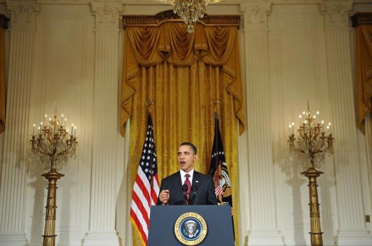 Em discurso, Obama d&aacute; ultimato a Kadhafi 