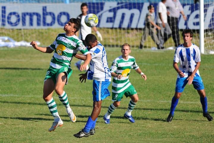 Cruzeiro vence o Juventude de virada em Porto Alegre 