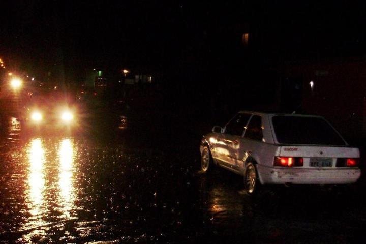 Temporal causa alagamentos em v&aacute;rios pontos de Rio Grande