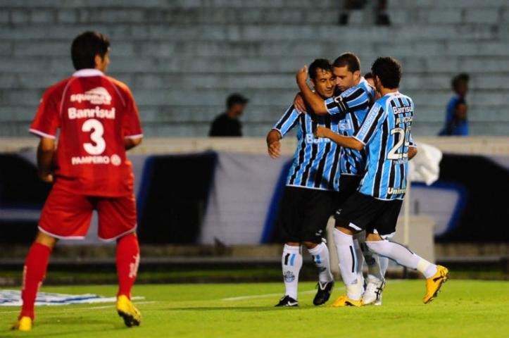 Acompanhe Gr&ecirc;mio x Inter-SM em tempo real