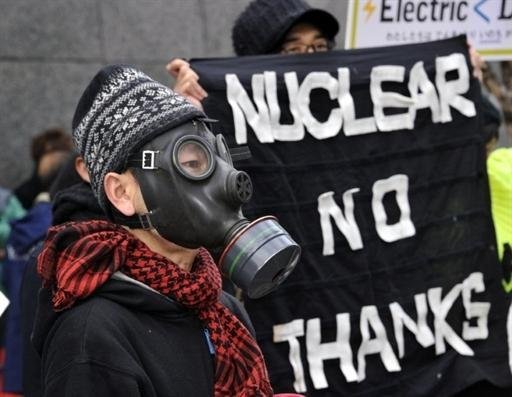 Japoneses exigem o fechamento de centrais nucleares