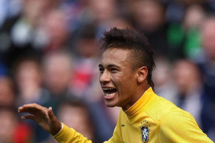 Neymar espera fazer hist&oacute;ria na Sele&ccedil;&atilde;o