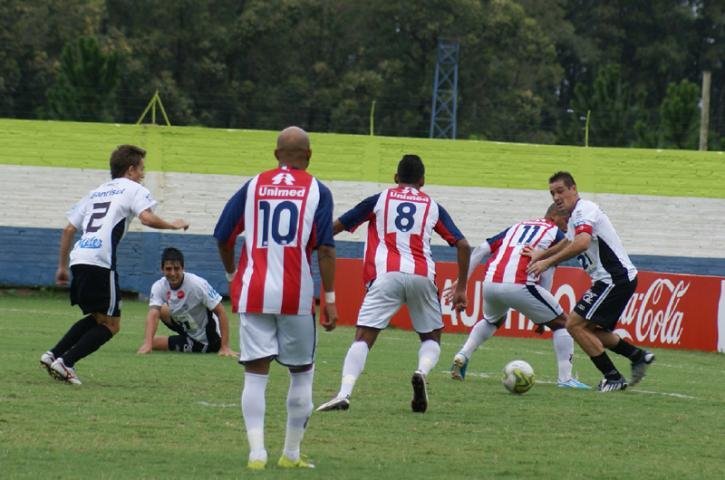 Porto Alegre empata com Santa Cruz e est&aacute; rebaixado no Gauch&atilde;o