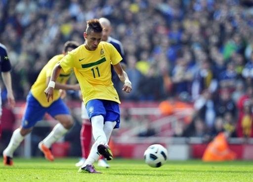 Federa&ccedil;&atilde;o da Esc&oacute;cia exige desculpas de Neymar 
