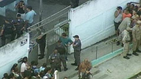 Homem invade escola e atira contra crian&ccedil;as no Rio