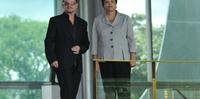 Bono Vox foi recebido por Dilma Rousseff e rezou por crianças mortas no Rio