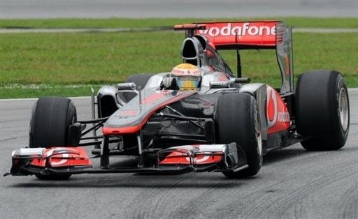 Hamilton fica com o primeiro tempo antes da prova de classifica&ccedil;&atilde;o para o GP da Mal&aacute;sia