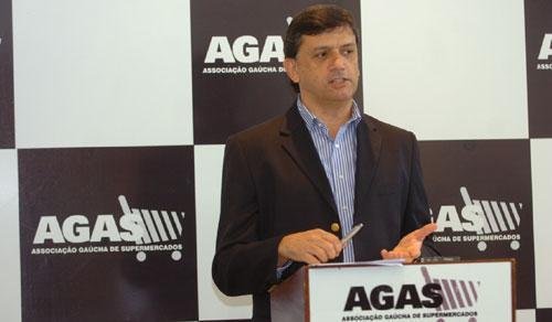 Antonio Cesa Longo participar&aacute; de reuni&atilde;o na Fazenda para debater assunto