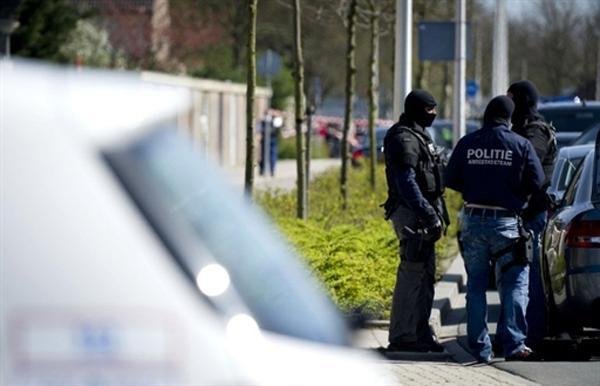 Tiroteio na Holanda deixa pelo menos dois mortos