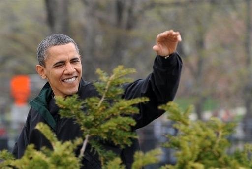 Obama assina a lei provis&oacute;ria que evita a paralisa&ccedil;&atilde;o do Estado