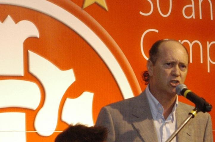 Confirmado como t&eacute;cnico, Falc&atilde;o tem agora a miss&atilde;o de levar o Colorado ao Tri da Am&eacute;rica