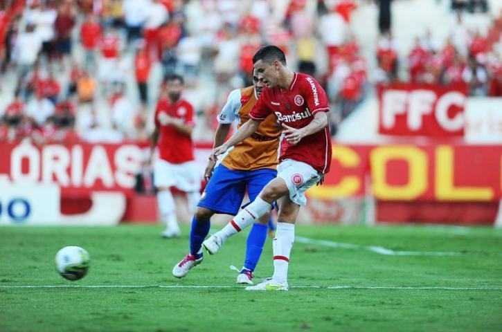 Colorado fez 6 a 2 no Canoas e encara o Santa Cruz nas quartas de final