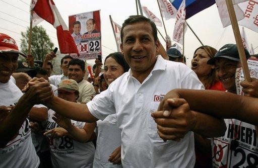 Ex-militar Humala (foto) e herdeira de Fujimori v&atilde;o disputar segundo turno no Peru