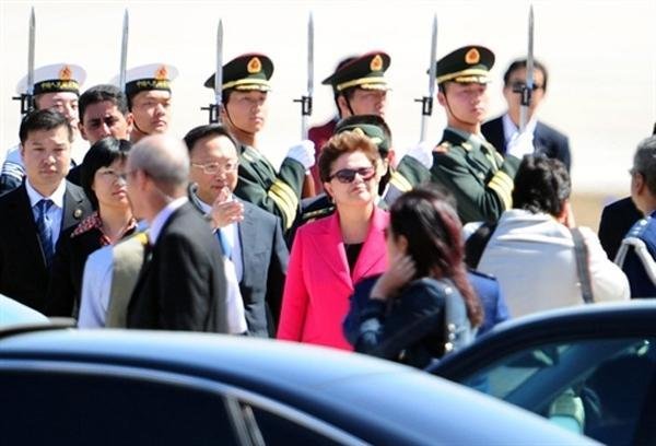 Dilma tem agenda na China amanh&atilde; e deve voltar ao Brasil no dia 18