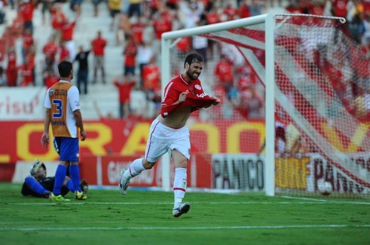O primeiro gol sempre &eacute; o mais dif&iacute;cil, revela Cavenaghi