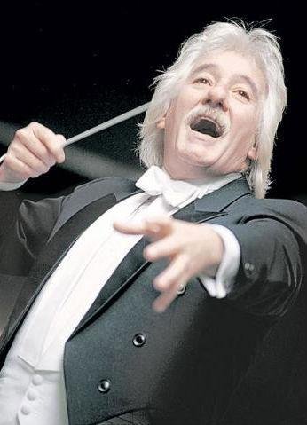 O maestro Garcia Vigil comanda a Ospa
