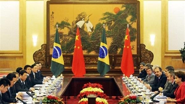 Dilma participou de cerim&ocirc;nia de boas-vindas no Grande Pal&aacute;cio do Povo
