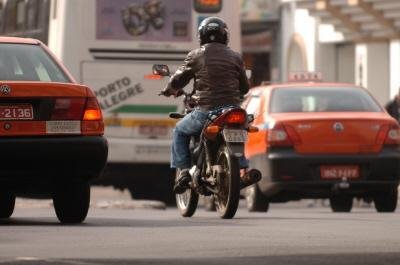 Morte de motociclistas aumentou 754% em dez anos, mostra pesquisa