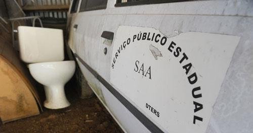 Secretaria da Agricultura quer antecipar venda de autom&oacute;veis e carca&ccedil;as depositados na &aacute;rea