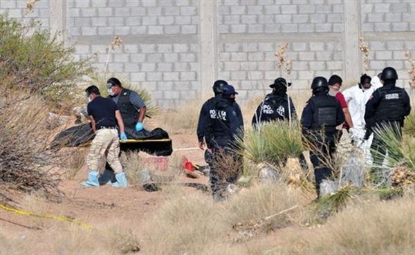Autoridades mexicanas descobrem 23 corpos enterrados em fossas clandestinas