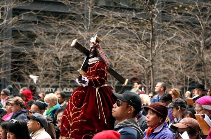 Em Nova Iorque, nos Estados Unidos, tamb&eacute;m teve prociss&atilde;o em comemora&ccedil;&atilde;o a Sexta-Feira Santa