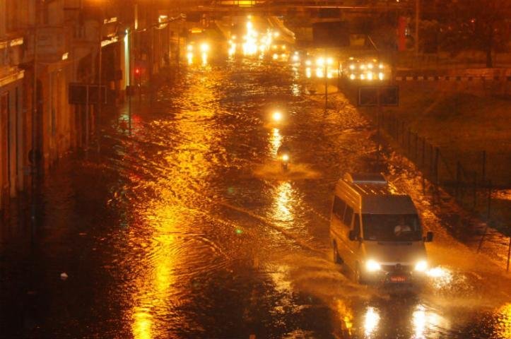 S&aacute;bado pode ter mais temporais, com chance de alagamentos