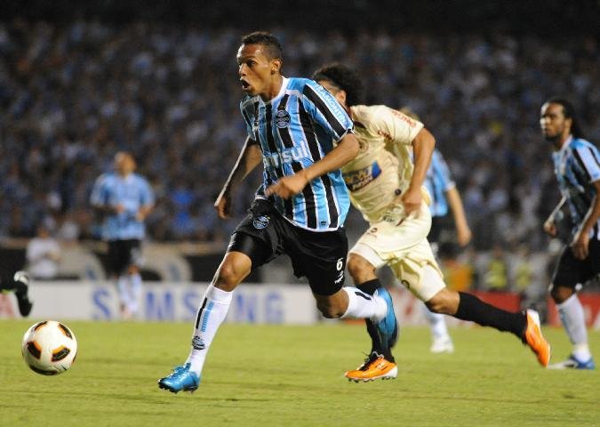&Eacute; a hora de fazer valer o fator local, diz Gilson sobre duelo contra Universidad Catolica