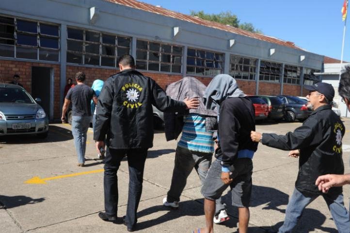 Denarc apreende quase 10kg de maconha em Porto Alegre 