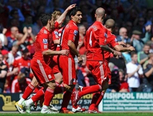 Liverpool vence Newcastle e sobe para quinto no Ingl&ecirc;s