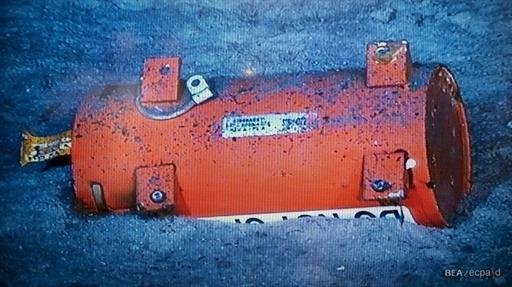 Caixa-preta do avi&atilde;o da Air France &eacute; encontrada