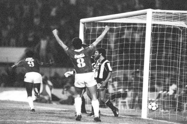 Em 1989 Pe&ntilde;arol foi goleado pelo inter por 6 a 2