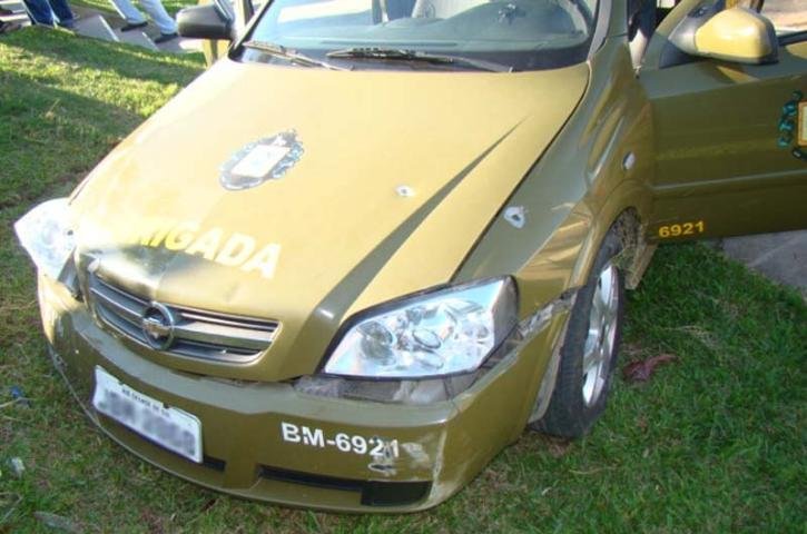 Assaltante foi ferido no bra&ccedil;o e detido com suspeita no bairro Jardim Lindoia