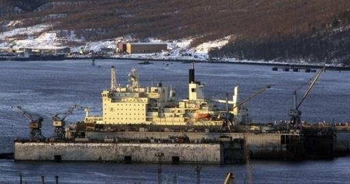 Navio russo retorna ao porto ap&oacute;s vazamento nuclear