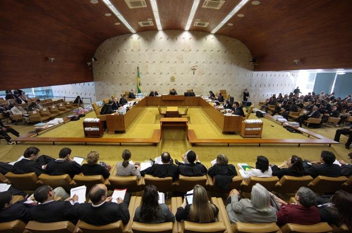 STF decide hoje legalidade da uni&atilde;o est&aacute;vel entre pessoas do mesmo sexo