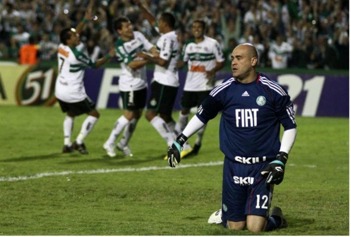 Coritiba massacra o Palmeiras e goleia por 6 a 0 na Copa do Brasil
