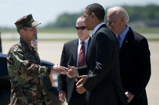 	Obama se encontra com militares que mataram Bin Laden