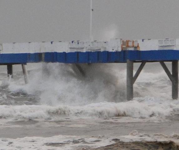 Ciclone pr&oacute;ximo &agrave; Ant&aacute;rtida gera alerta de ressaca para a costa do RS