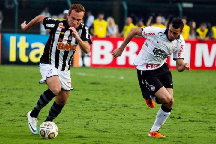 Corinthians e Santos ficam no 0 a 0 e decidem na Vila Belmiro 
