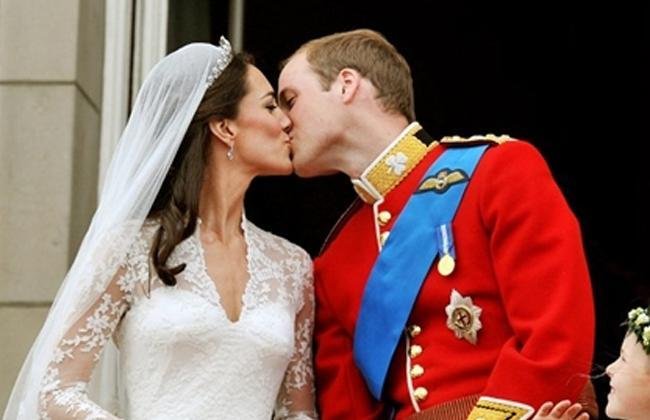 William e Catherine viajam em lua de mel