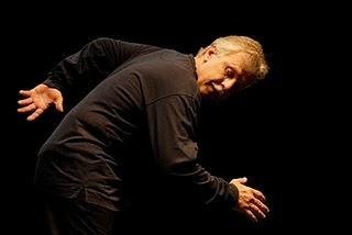 A biomec&acirc;nica teatral sobrevive com o russo Gennadi Bogdanov