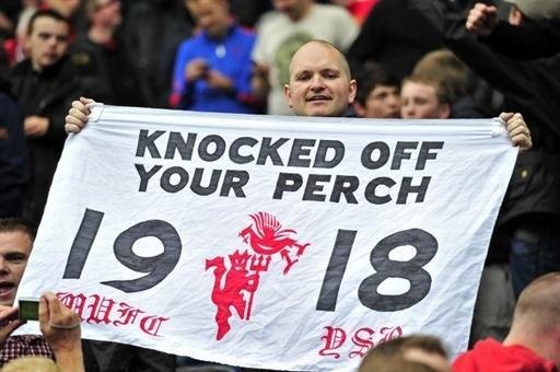 Manchester United arranca empate e garante t&iacute;tulo ingl&ecirc;s