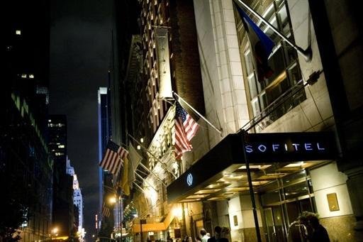 Agress&atilde;o teria ocorrido em hotel na Times Square 